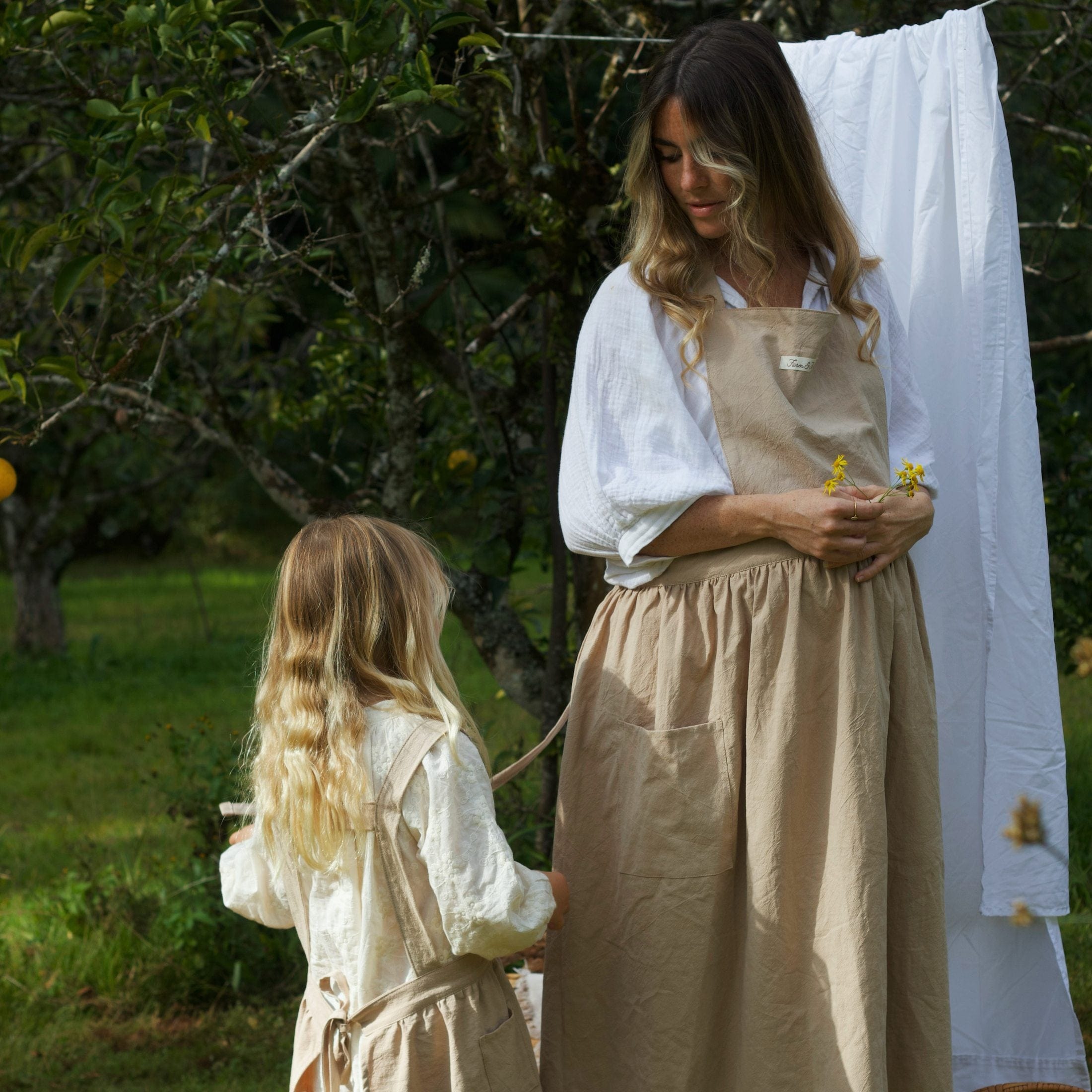 Mumma & Mini Folk Duo - Folke Estate