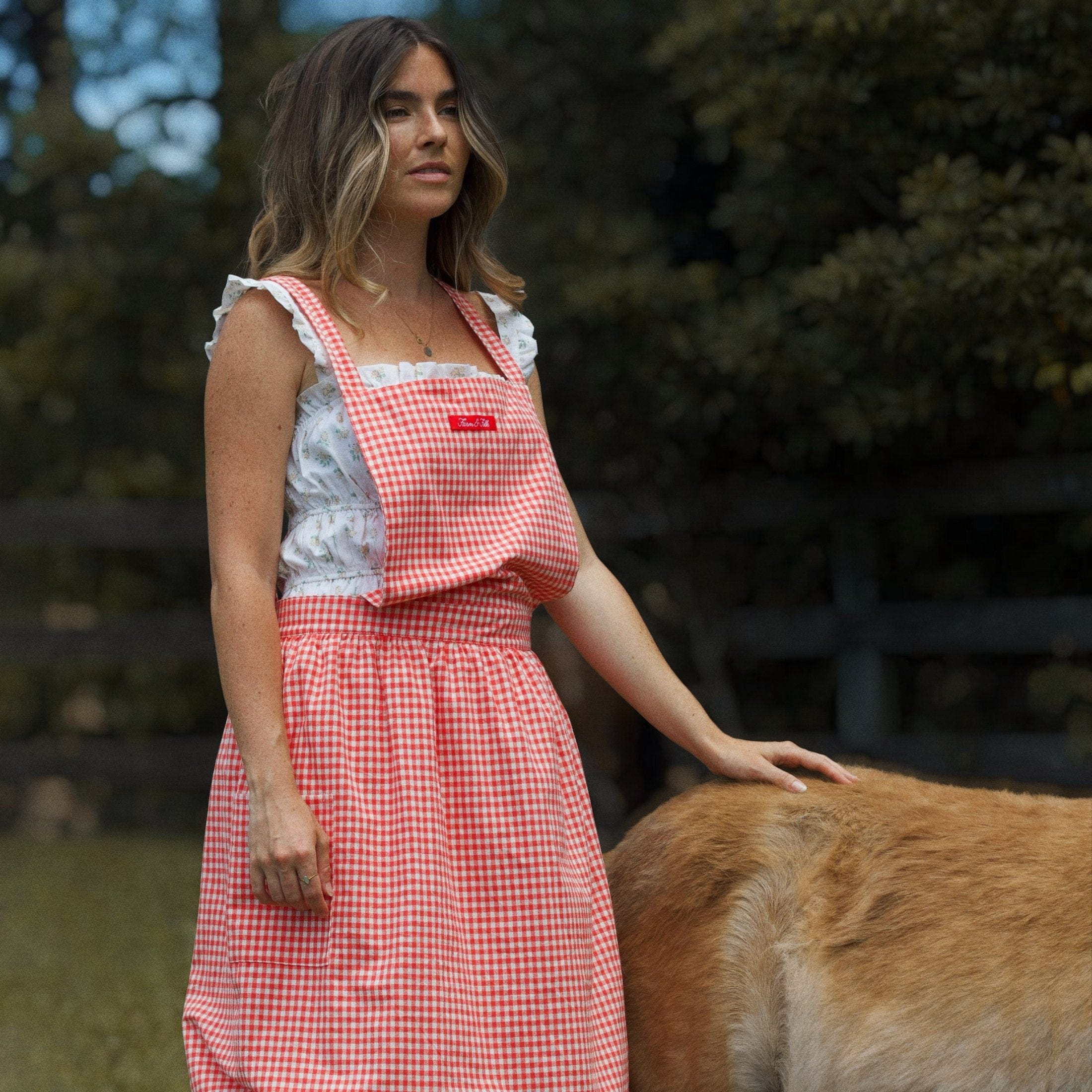 Momma Folk Apron
